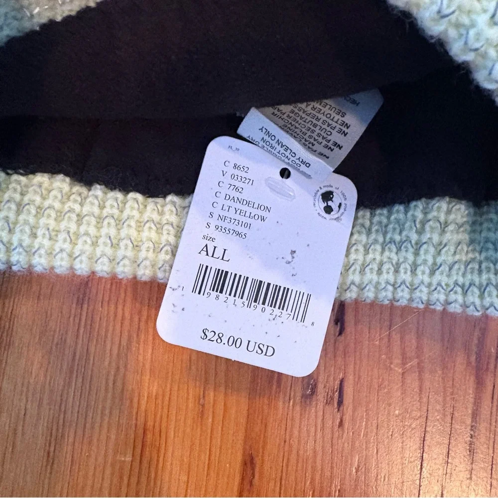 Free People Let's Race Fleece Lined Yarn Beanie Dandelion new NWT one size hat